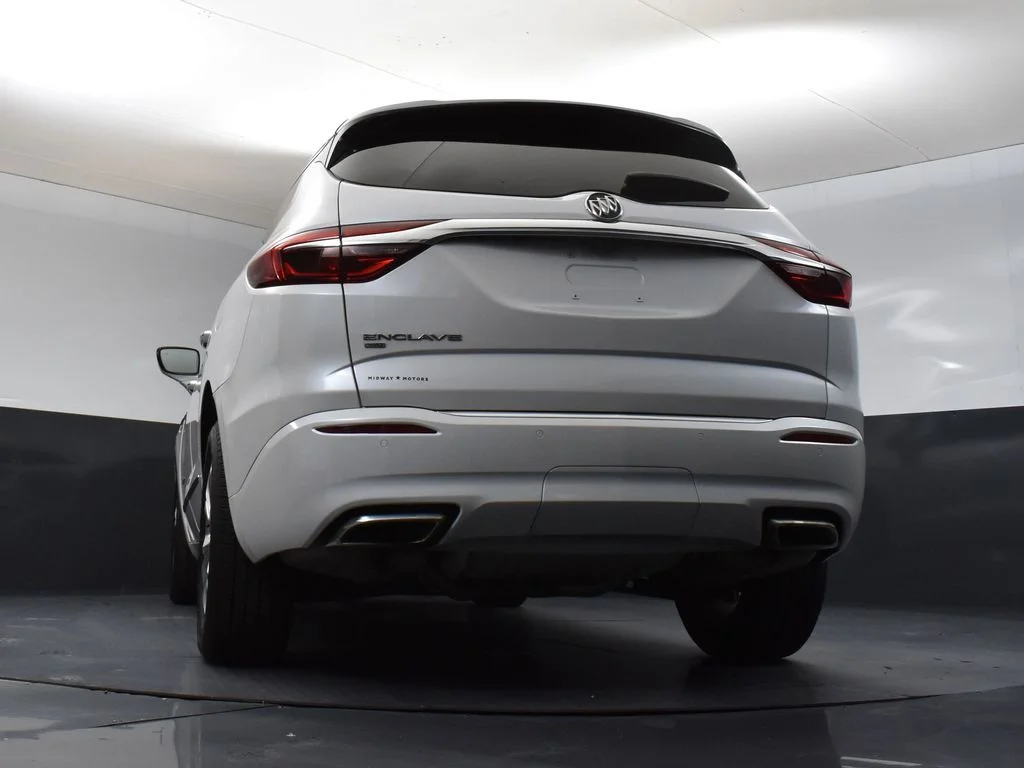 Used 2021 White Frost Buick Avenir image 34