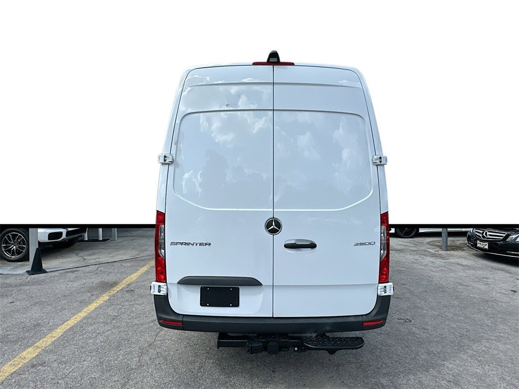 2026 Mercedes-Benz Sprinter Cargo Van Base - Photo 35