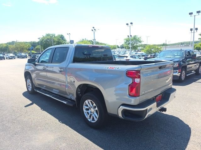 Used 2023 Gray Chevrolet LT image 4