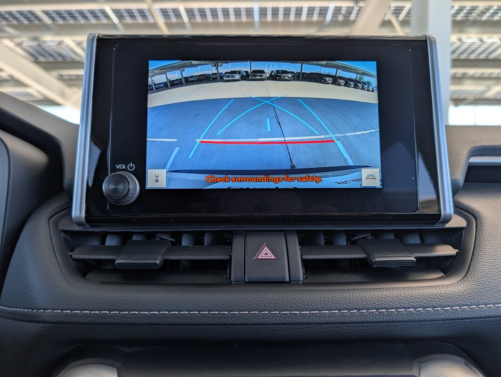 2025 Toyota RAV4 LE - Photo 14