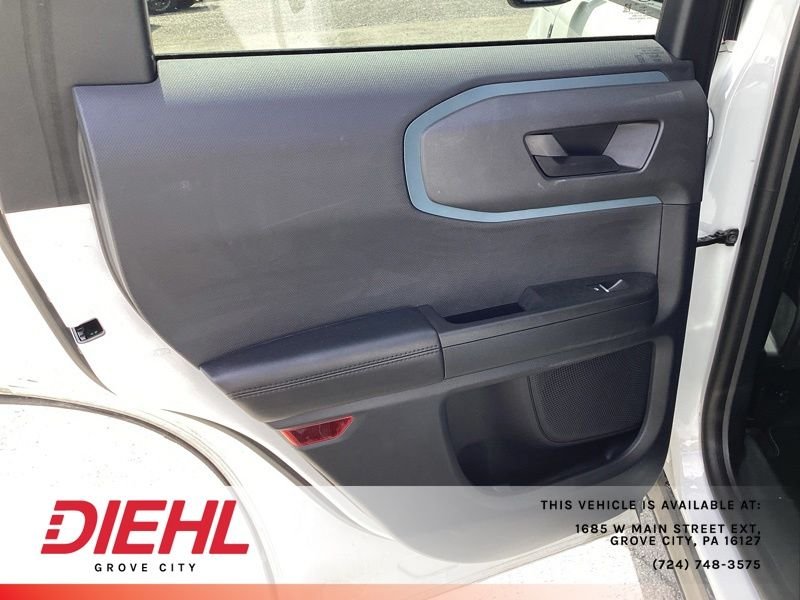 Used 2022 White Ford Badlands image 13