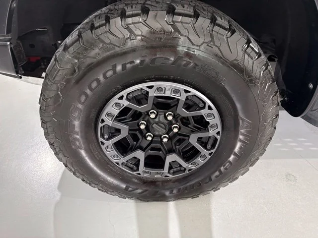 Used 2024 White Ford Raptor image 4