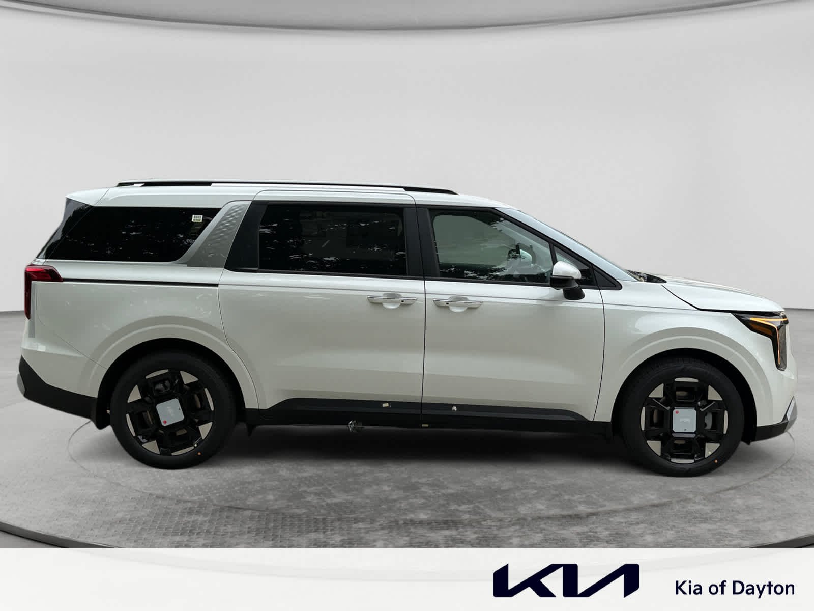 New 2026 Snow White Pearl Kia EX image 4