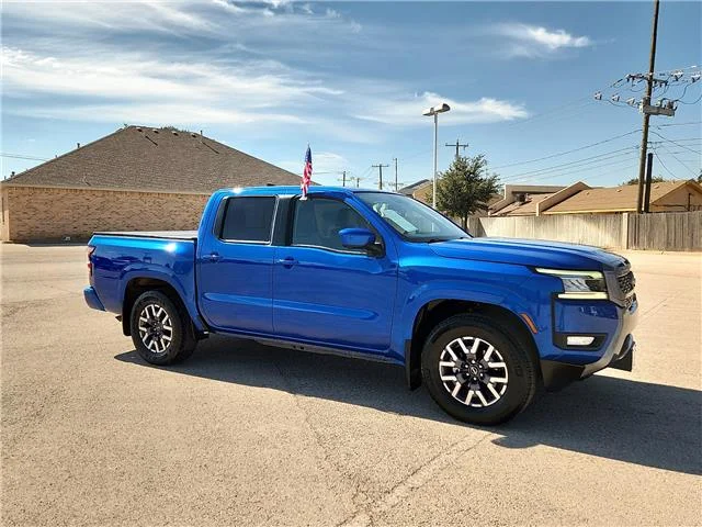 Used 2025 RCF Bluestone Nissan SL 4x2 Crew Cab 5 ft. box 126 in. WB image 5