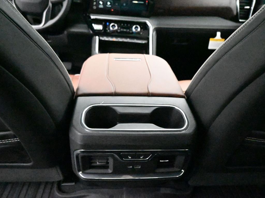 2026 GMC Sierra 3500HD Denali Ultimate - Photo 20