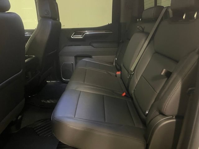 Used 2026 Summit White Chevrolet LT image 26