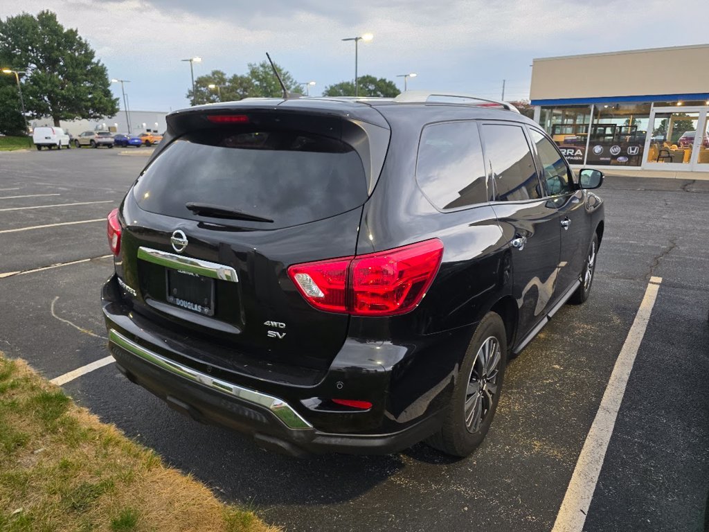 Used 2018 Magnetic Black Nissan SV image 4