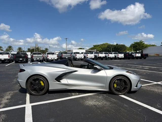 Used 2020 Silver Chevrolet Stingray image 20