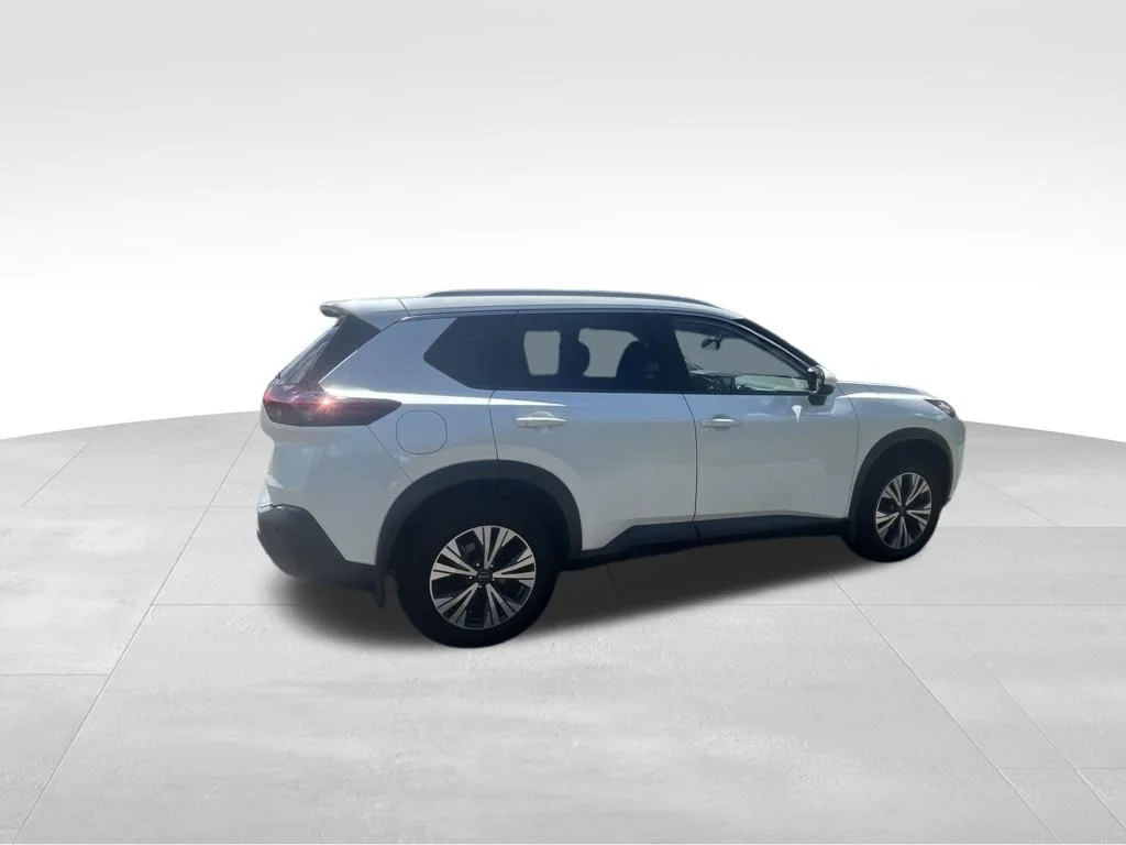 Used 2023 White Nissan SV image 37