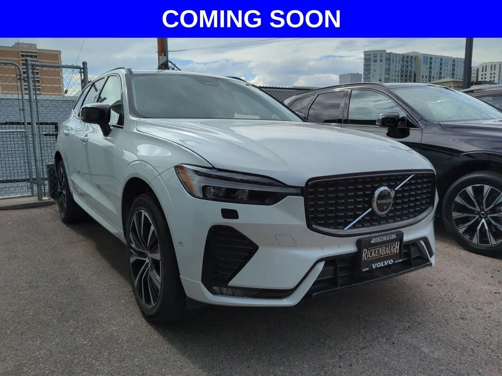 2025 Volvo XC60 B5 Plus Dark AWD's photo