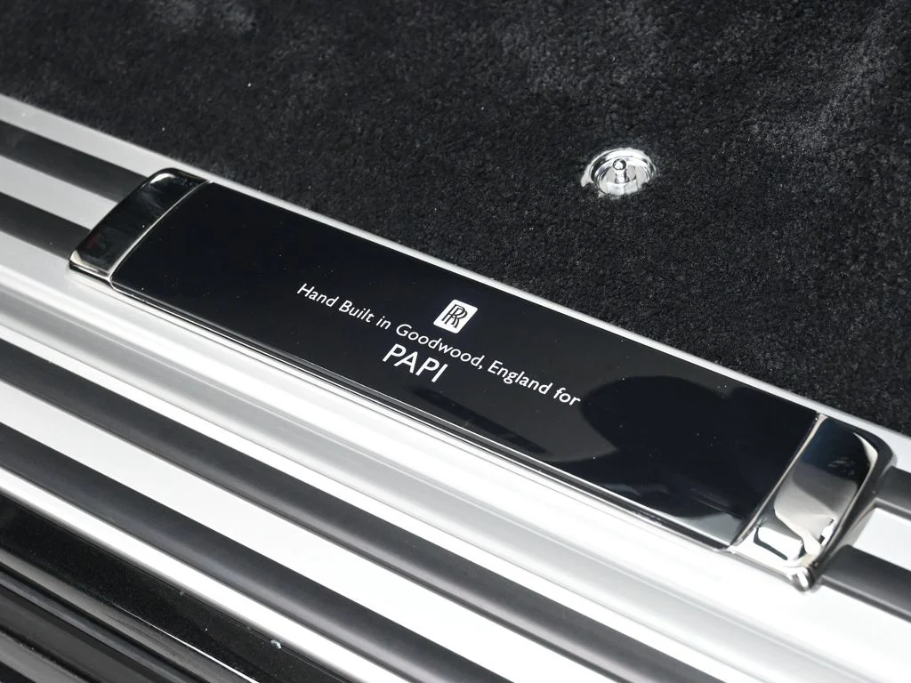 Used 2025 Black Rolls-Royce  image 9