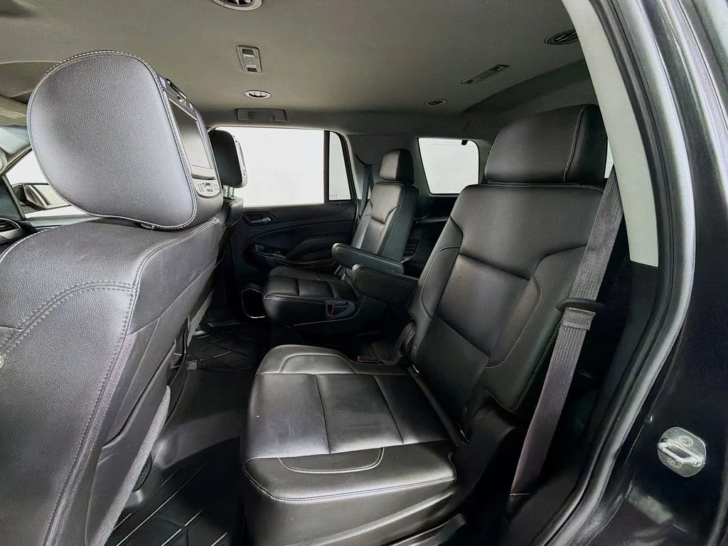 Used 2016  Chevrolet LT image 19