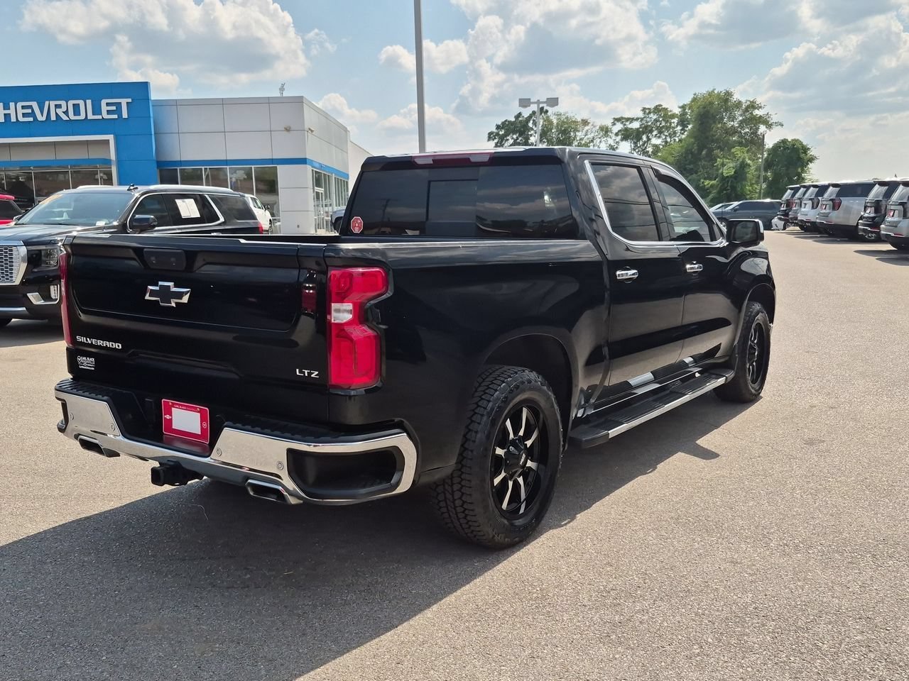 Used 2023 BLACK Chevrolet LTZ image 8
