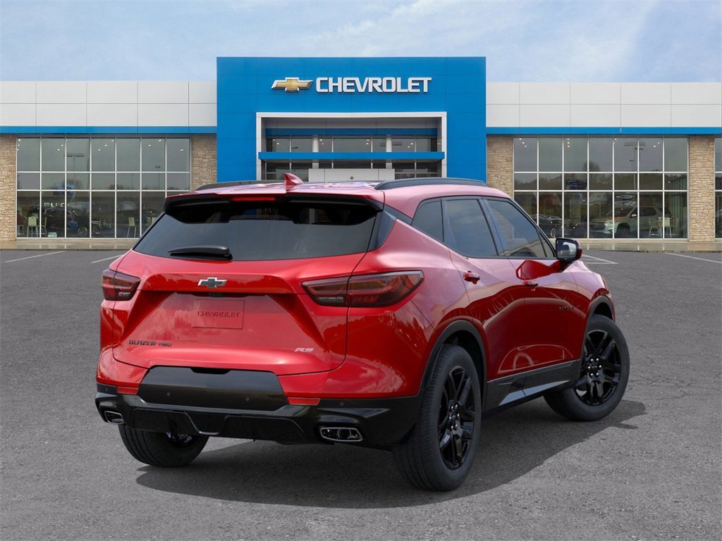 2025 Chevrolet Blazer RS photo 3