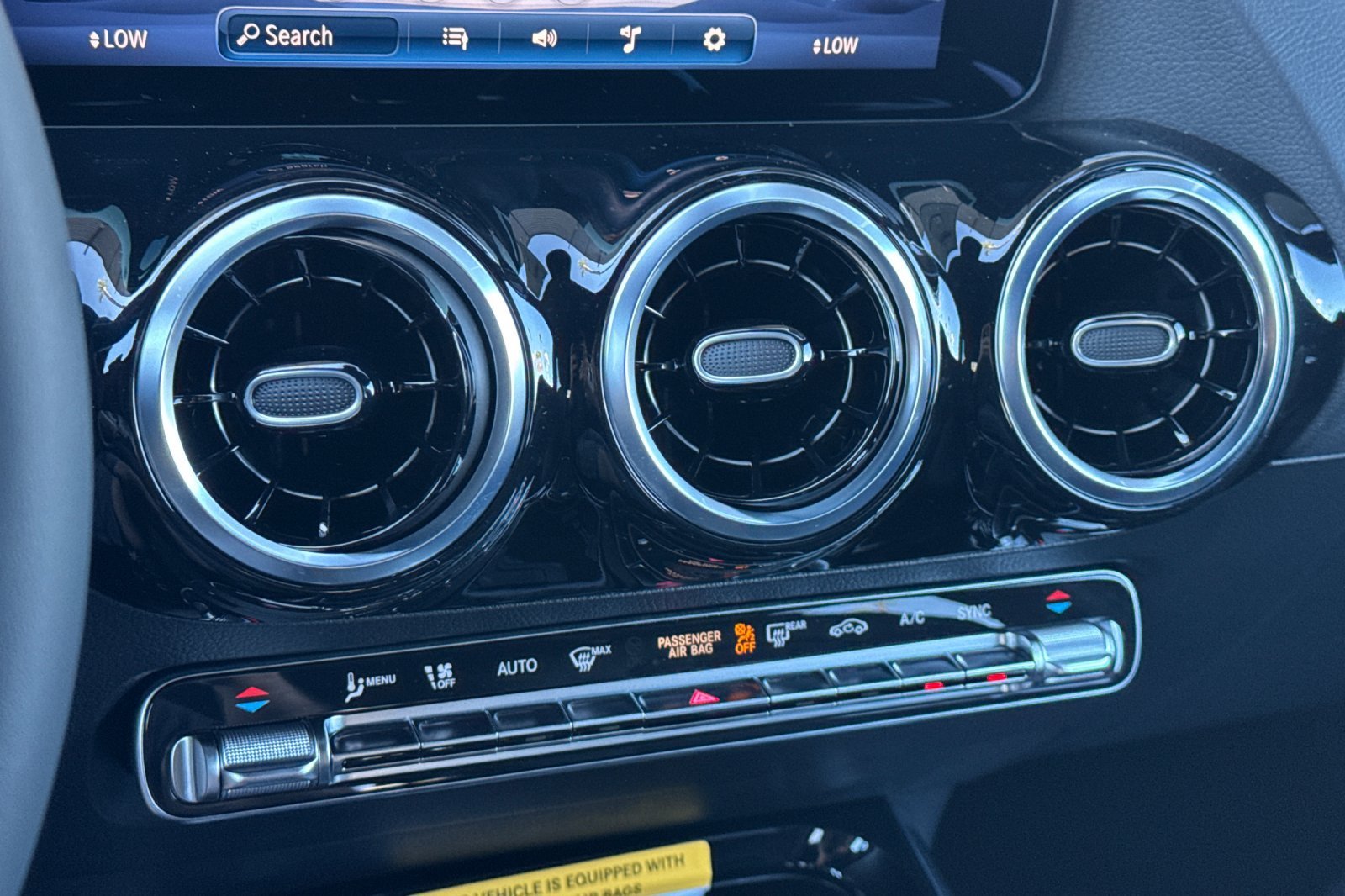 New 2026 Night Black Mercedes-Benz GLA 250 image 18