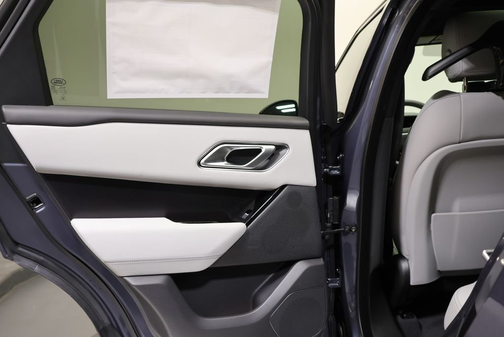 New 2026 Varesine Blue Land Rover Belgravia Edition image 31
