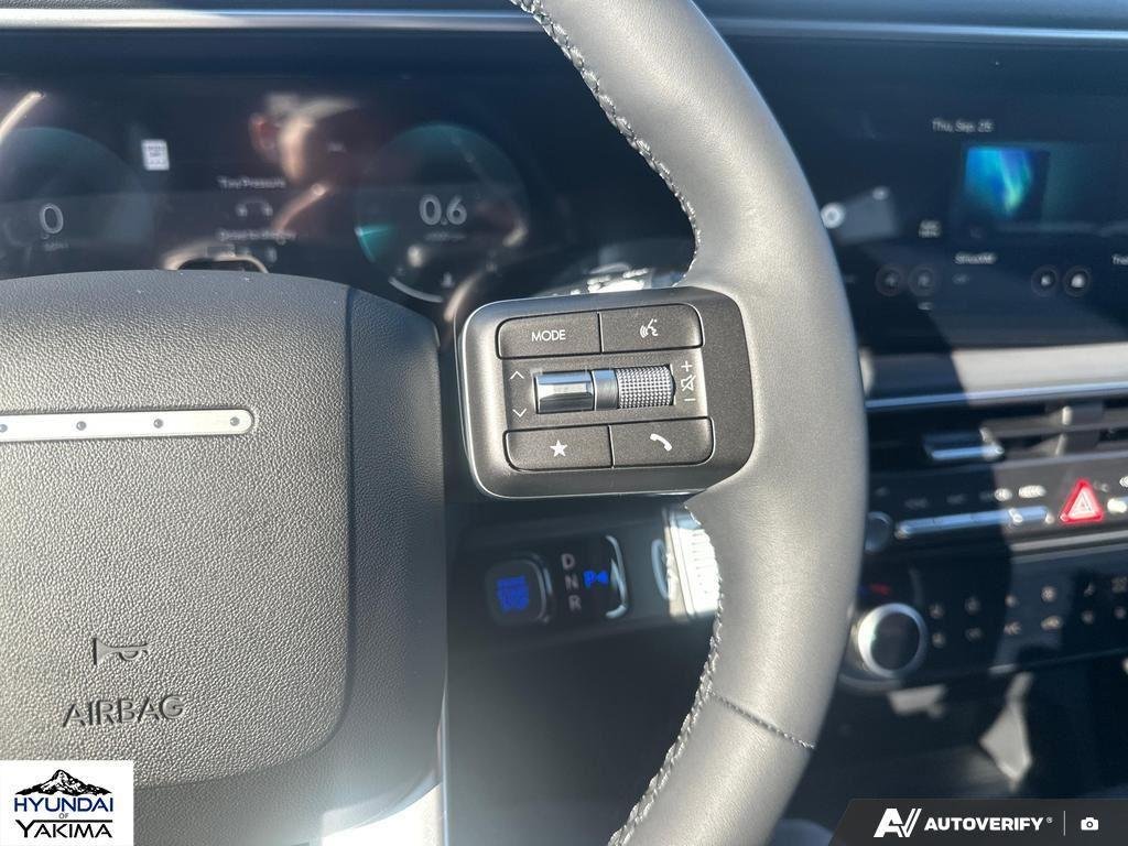 New 2026 Ecotronic Gray Pearl Hyundai Limited AWD image 16