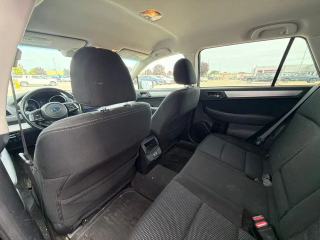 Used 2019 Black Subaru 2.5i Premium image 10