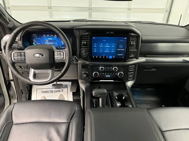 Used 2025 White Ford Lariat image 26