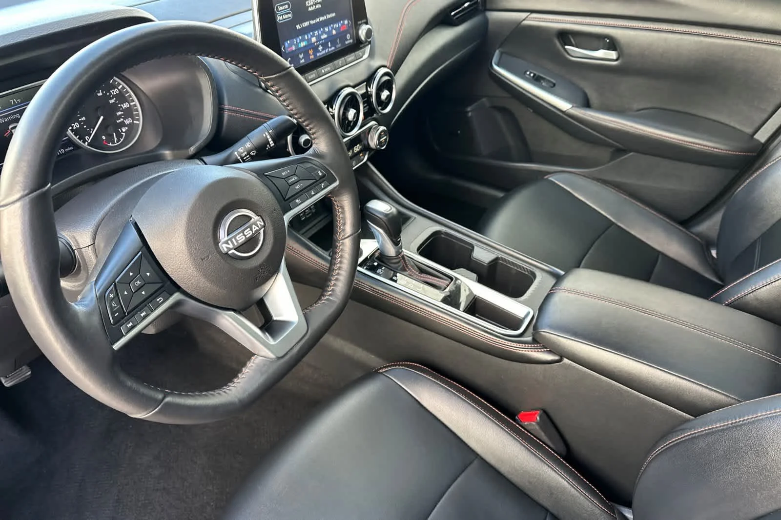 Used 2024 Monarch Orange Metallic/Super Black Nissan SR image 10