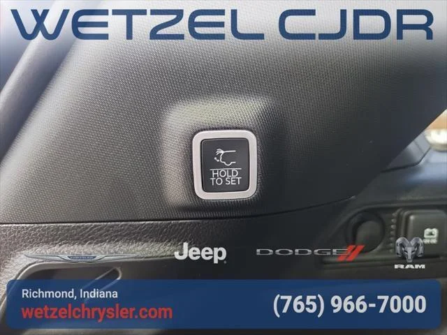 New 2026 Bright White Clearcoat Jeep Laredo image 10