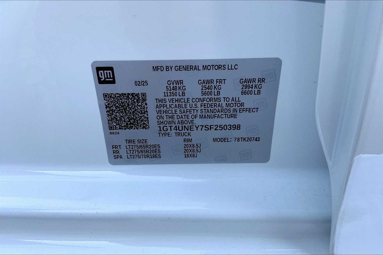 2025 GMC Sierra 2500HD SLT - Photo 16