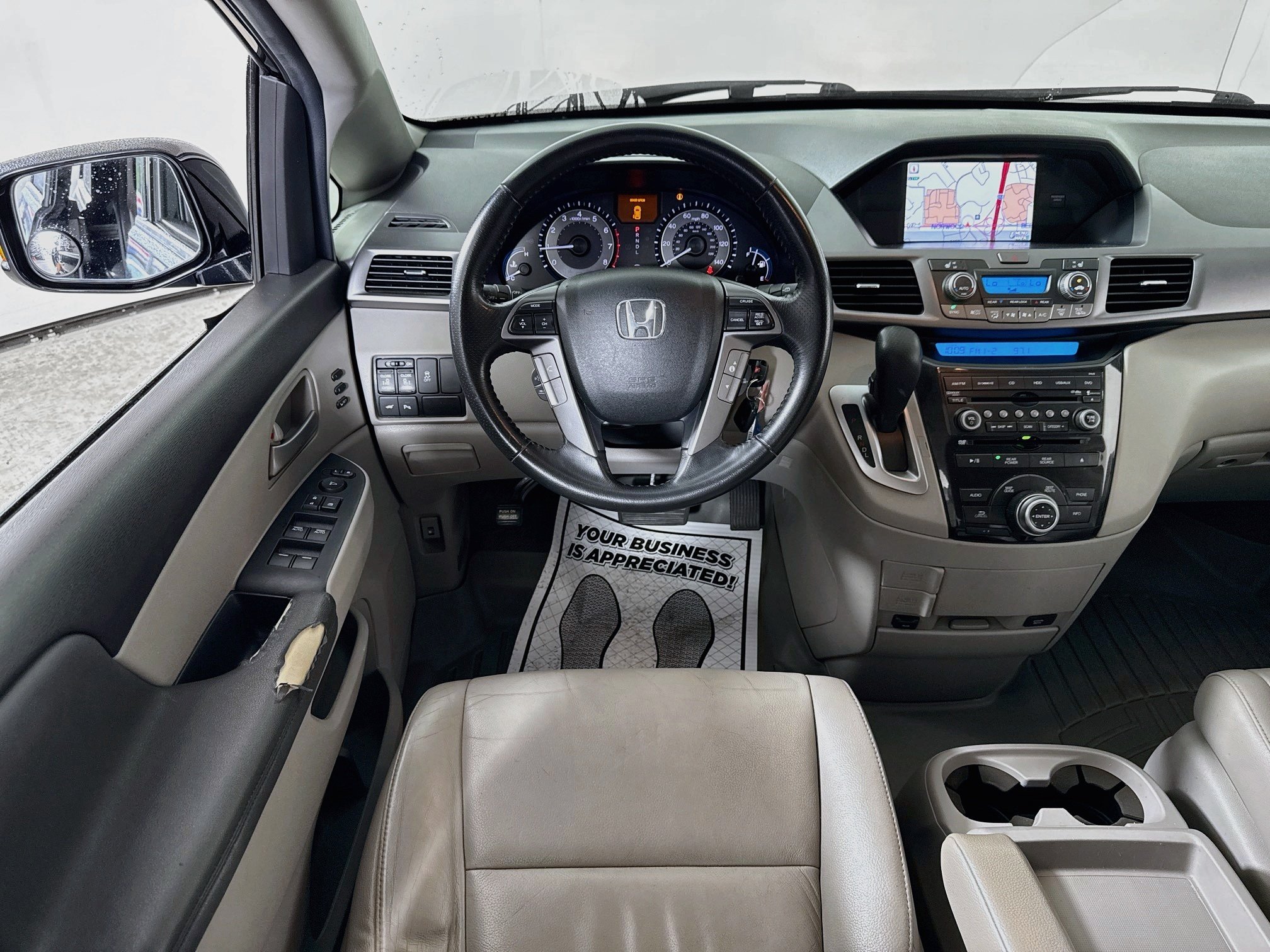 Used 2013 Crystal Black Pearl Honda Touring image 23