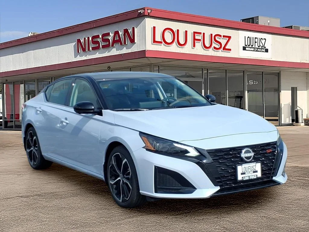 2026 Nissan Altima SR