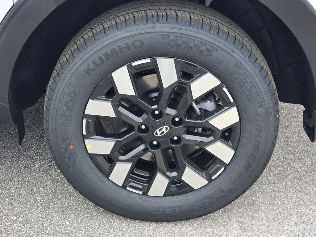 New 2026 White Hyundai SEL image 5