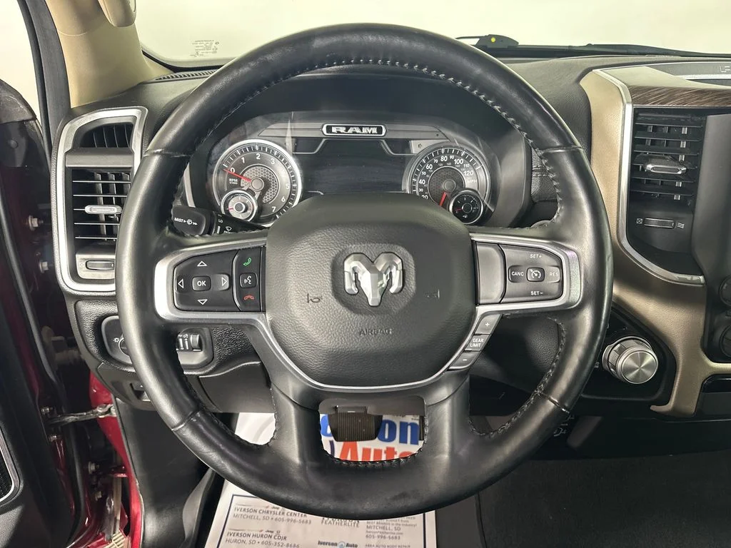 Used 2020 Delmonico Red Pearl Ram Laramie image 18