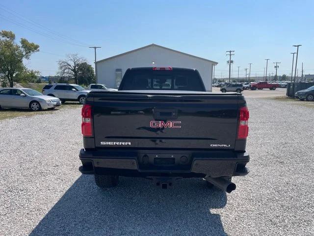 Used 2018 Black GMC Denali image 7