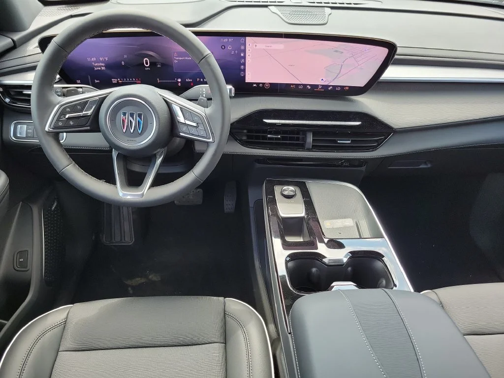 New 2026 Summit White Buick Preferred image 20