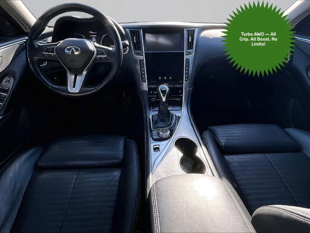 Used 2018 Gray INFINITI Sport image 14