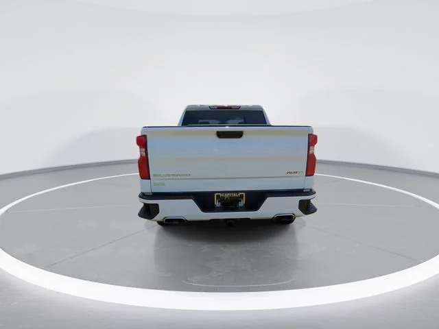 Used 2023 White Chevrolet RST image 7
