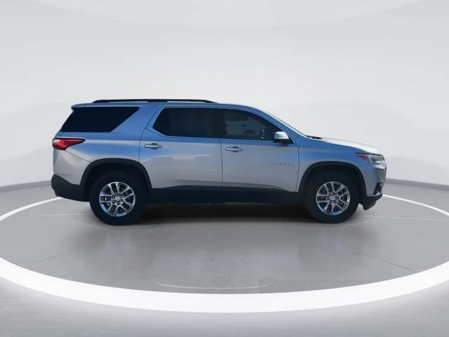 Used 2021 Silver Chevrolet LT image 8