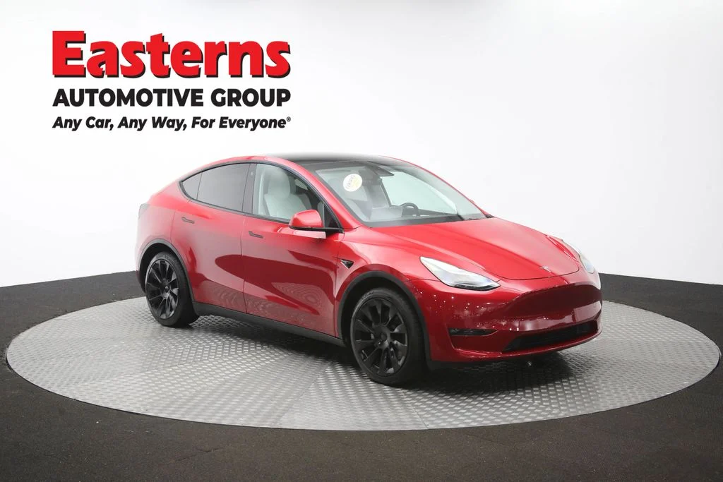 Used 2023 Red Tesla Long Range image 46