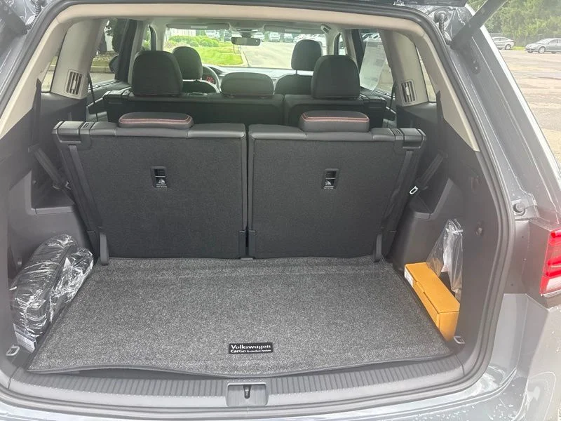 New 2026 Gray Volkswagen 2.0T Peak Edition image 11