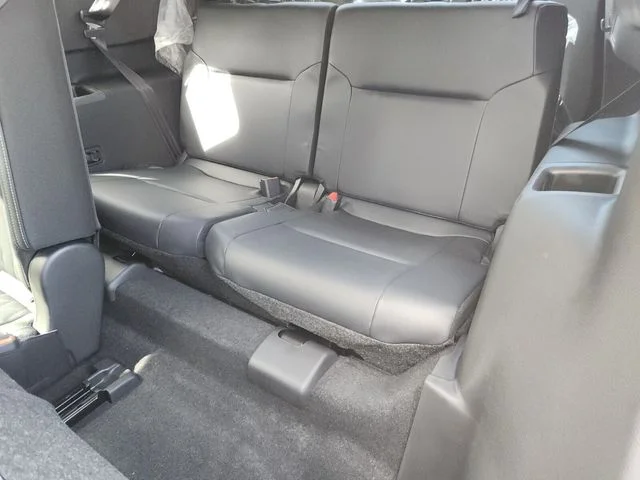 2025 Mitsubishi Outlander SEL - Photo 7