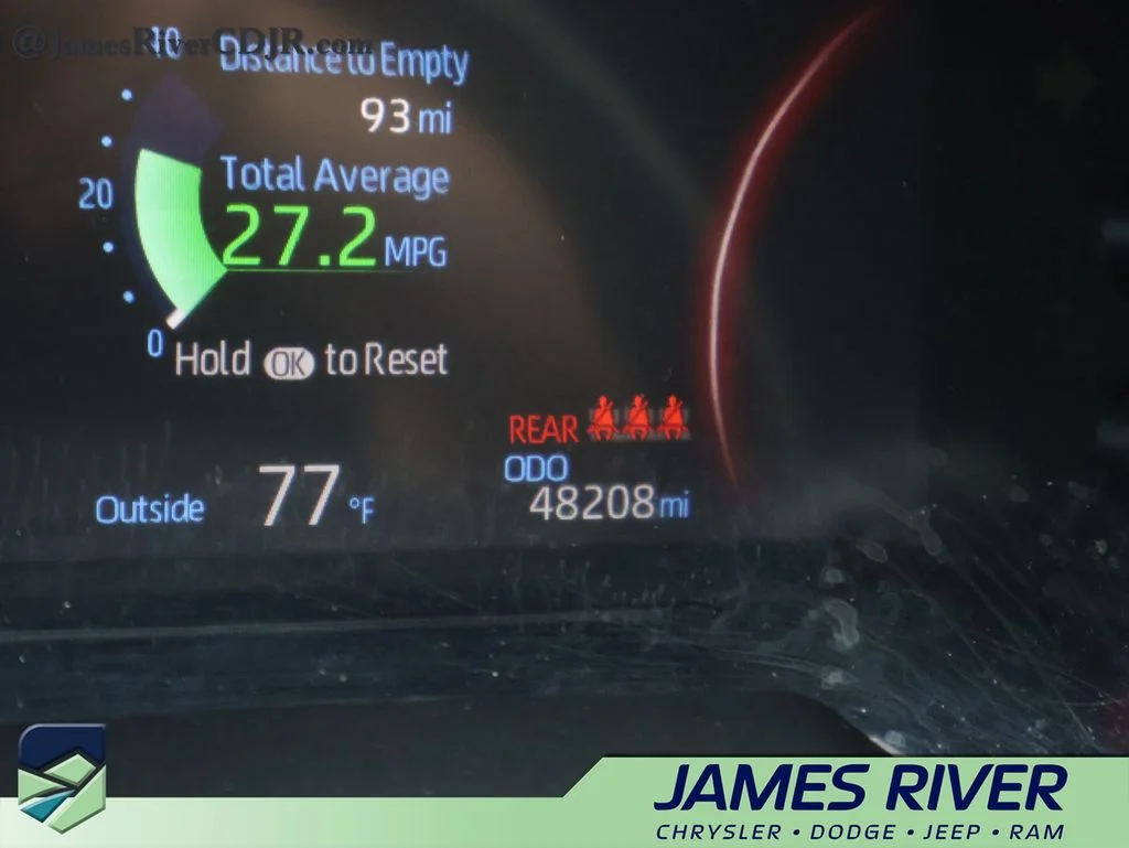 Used 2024 Silver Toyota XLE image 29