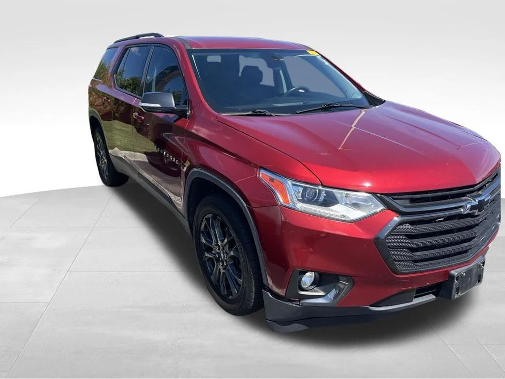 Used 2018 Red Chevrolet RS image 10