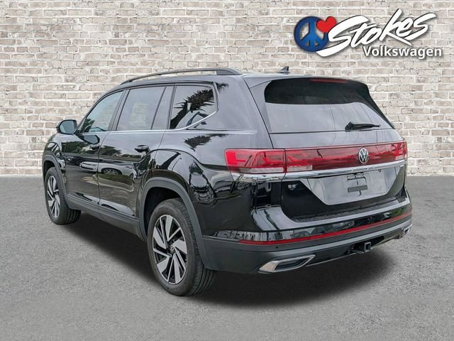 Used 2025 Black Volkswagen 2.0T SE w/Technology image 6