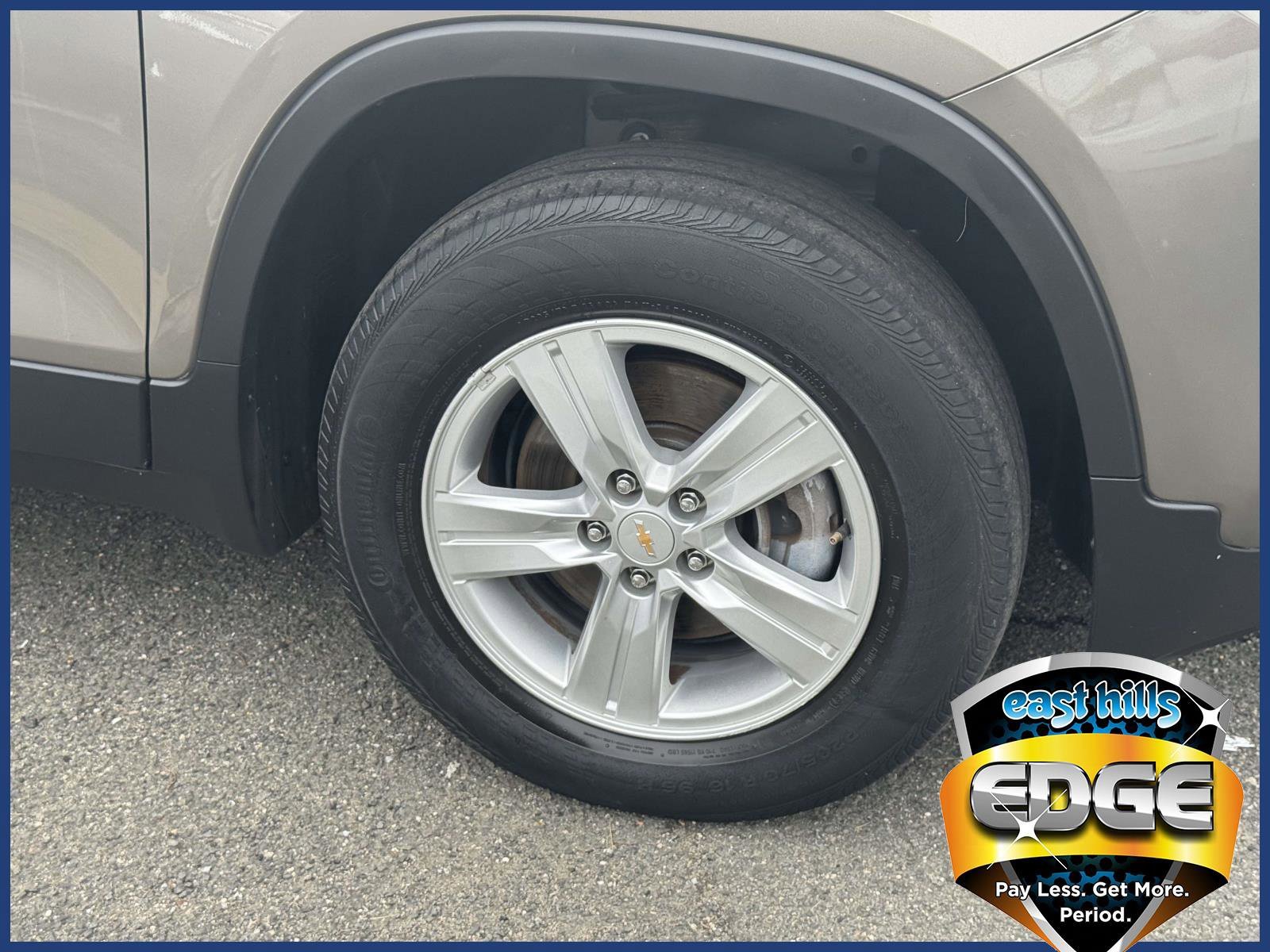 Used 2022 Stone Gray Metallic Chevrolet LT image 7