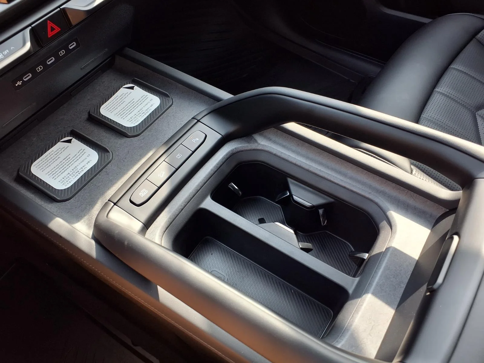 New 2027 Ebony Black Kia X-Line SX image 5