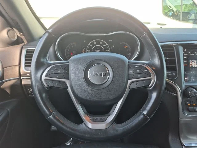 Used 2018 Black Jeep Limited image 31