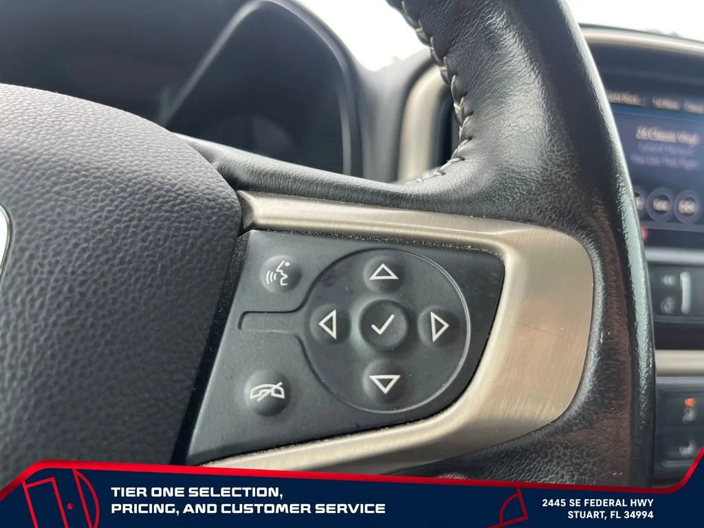 Used 2019 SUMMIT WHITE GMC 2WD Denali image 20