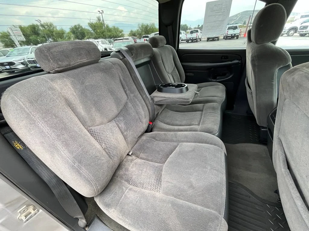 Used 2006 Tan Chevrolet Work Truck image 18