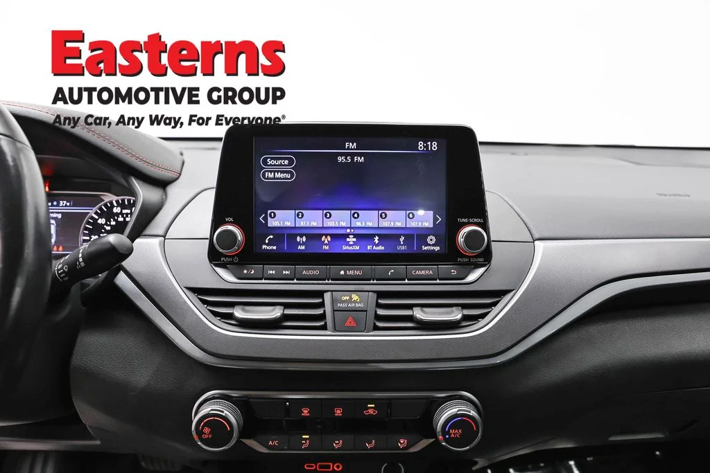 Used 2023 Blue Nissan 2.5 SR image 12