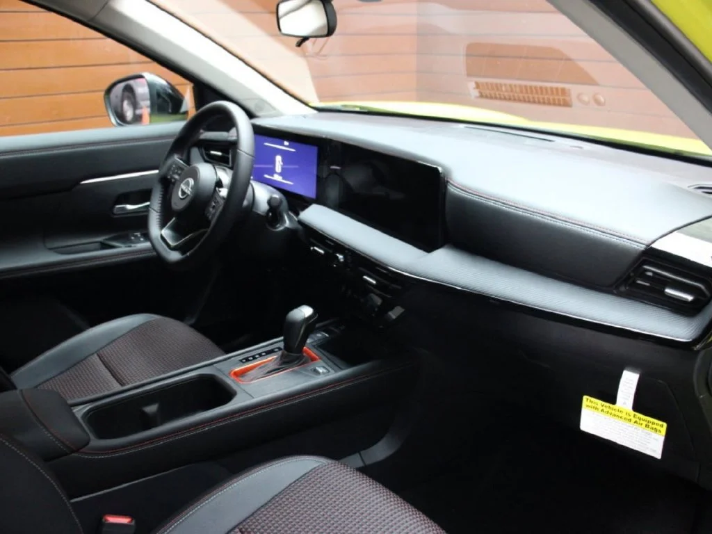 2026 Nissan KICKS SR - Photo 7