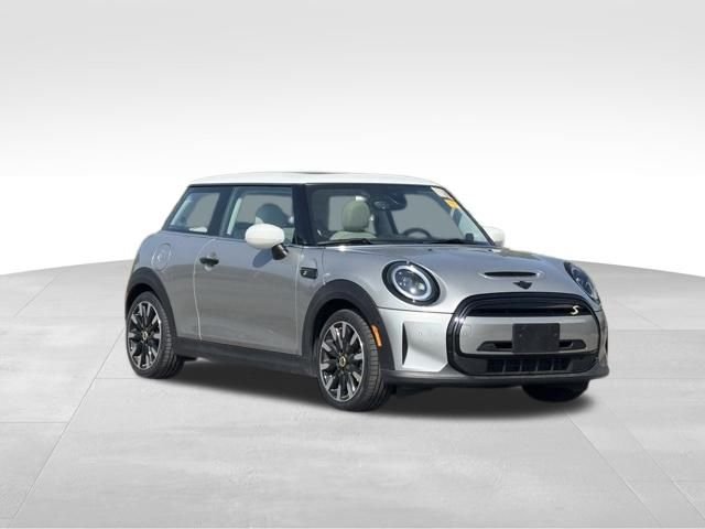 2024 MINI Hardtop 2 Door SE