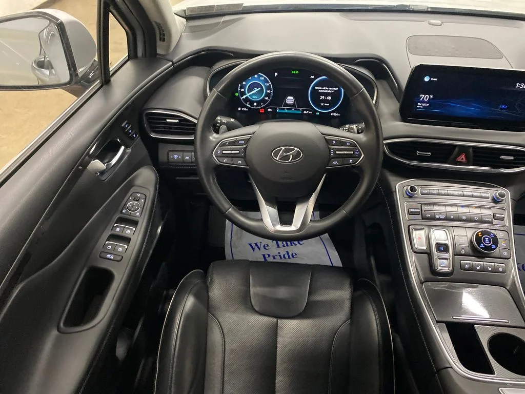 Used 2021 Silver Hyundai Limited image 27